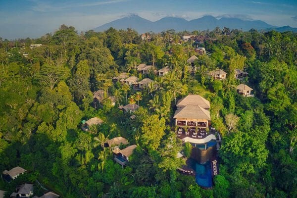 Huzurlu Plajlardan Renkli Pazarlarına Bali Turu ile Adanın Her Köşesini Keşfedin