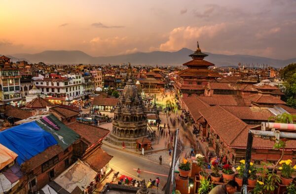 Uçaklı Nepal Lüks Tatil Turu