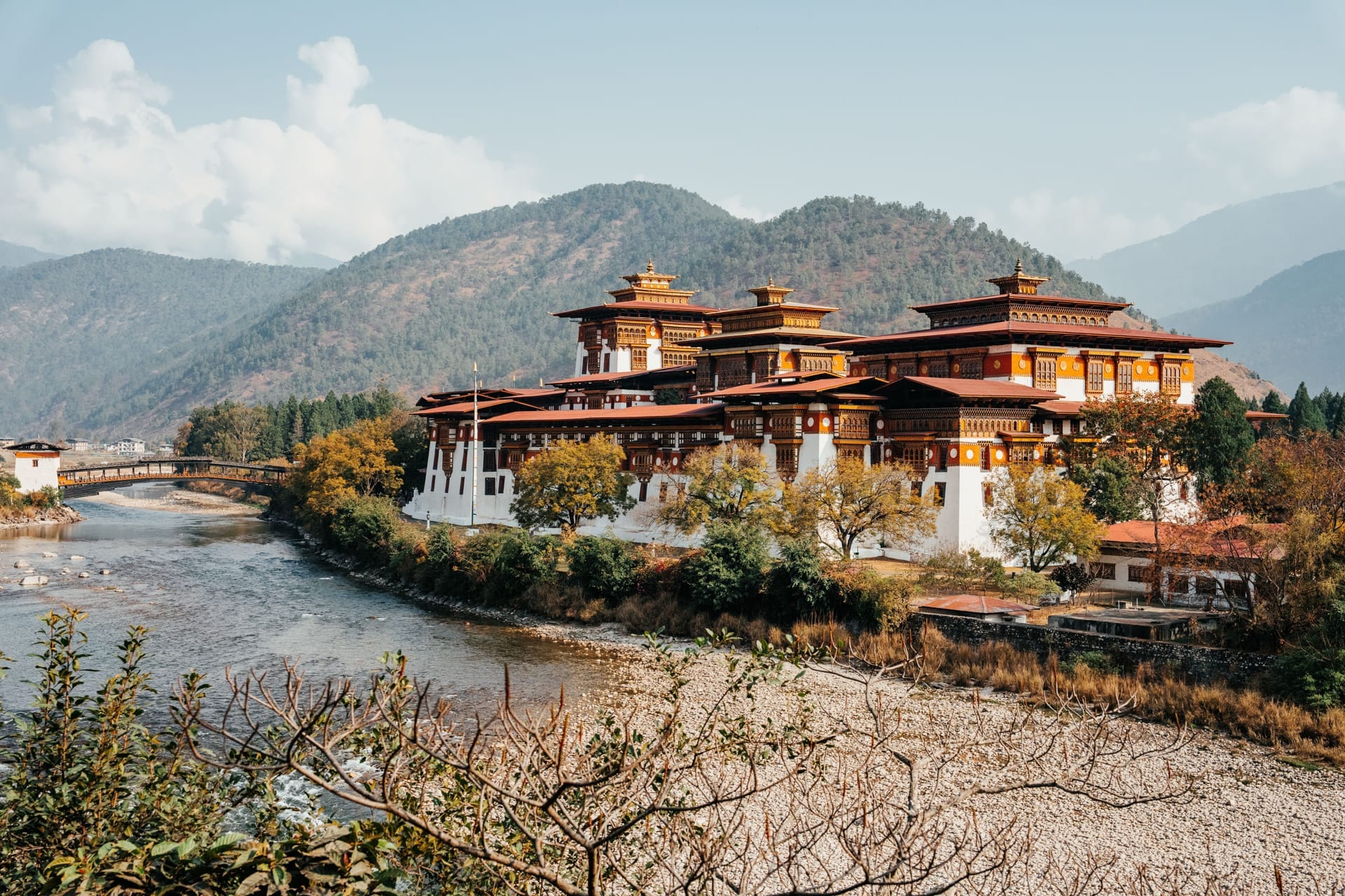 Keşif Bhutan Turu Ki̇şi̇ye Özel Şoförlü Vi̇p Program
