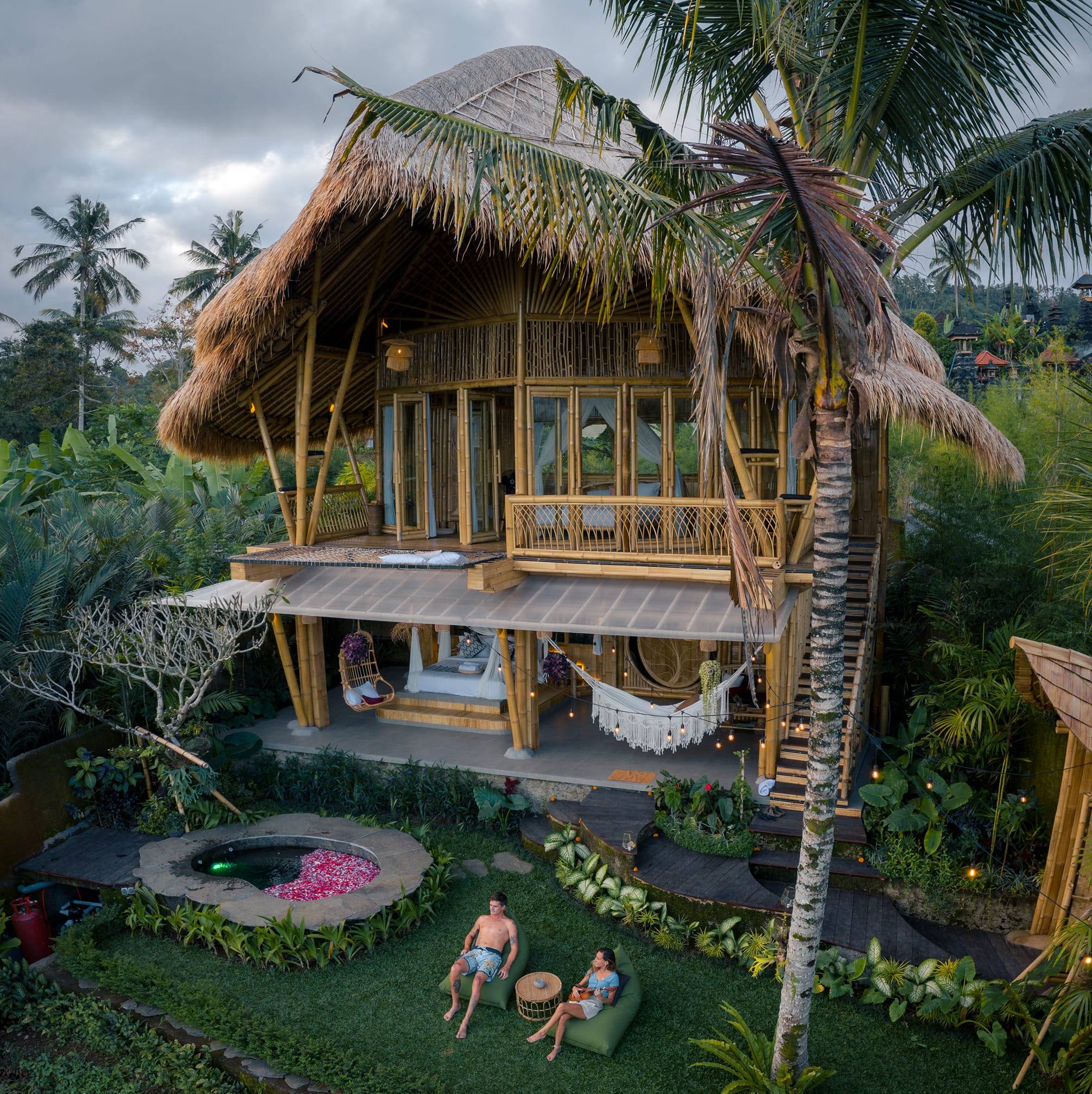 Fantastik Balayı Paketi Netflix Ödüllü Bambu Vi̇lla Konaklamali