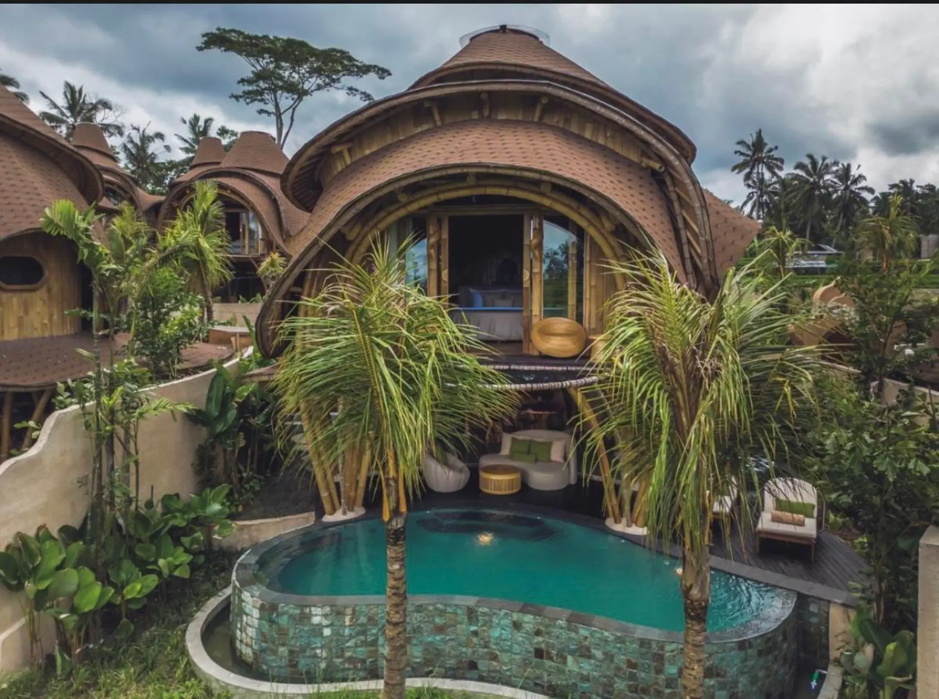 Gold Paket Bali Ki̇şi̇ye Özel Şoförlü Vip Program