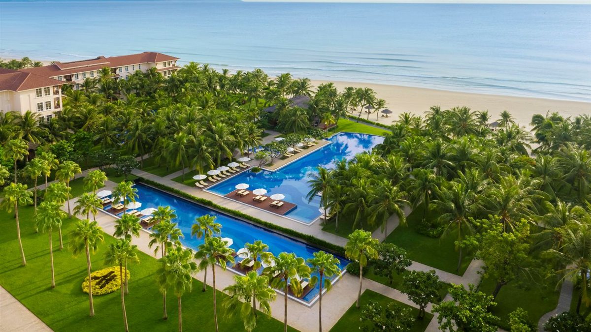 Lüx VIP Vietnam Turu - Marriott Da Nang Pool - Hayta Yollarda