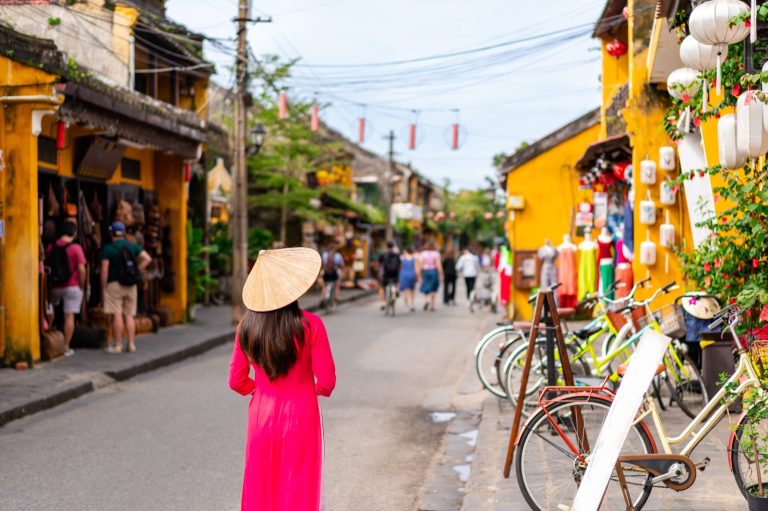 THY ile Direkt Uçuş 2027 Sömestr Efsane Vietnam Turu