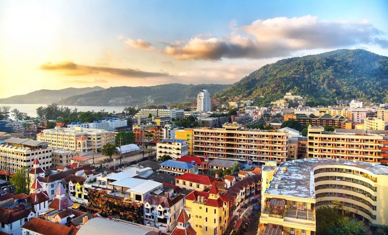 THY ile Phuket Bangkok Turu 7 Gün 6 Gece 17-23 Mayıs 2027